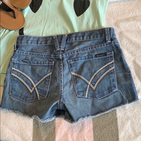 William Rast Jean Shorts - Picture 2 of 3